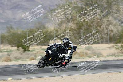 media/Jan-15-2026-Racers Edge (Thu) [[dfebeb70ab]]/3-B Group/Session 4 (Turn 6 Inside)/